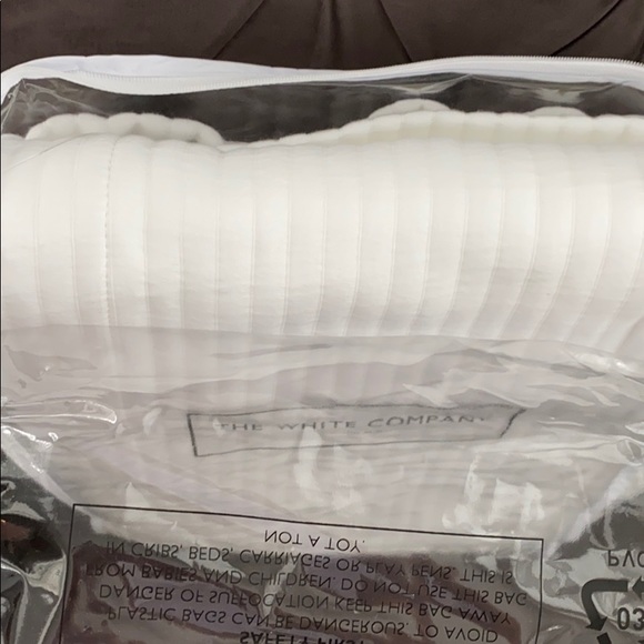 The white company classic ribbed throw - Picture 4 of 6